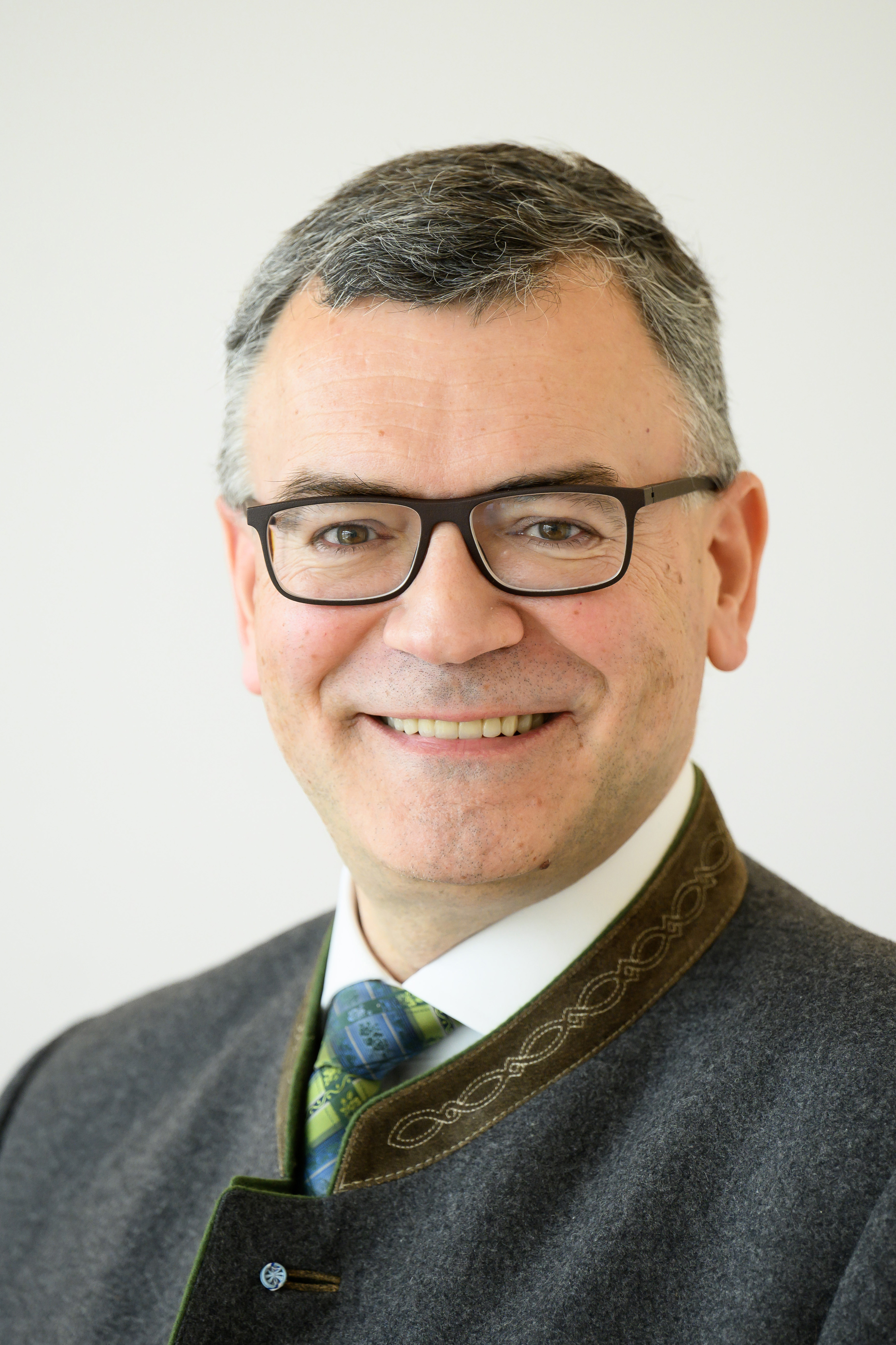 Leiter der Bayerischen Staatskanzlei, Bayerischer Staatsminister für Bundesangelegenheiten und Medien Dr. Florian Herrmann